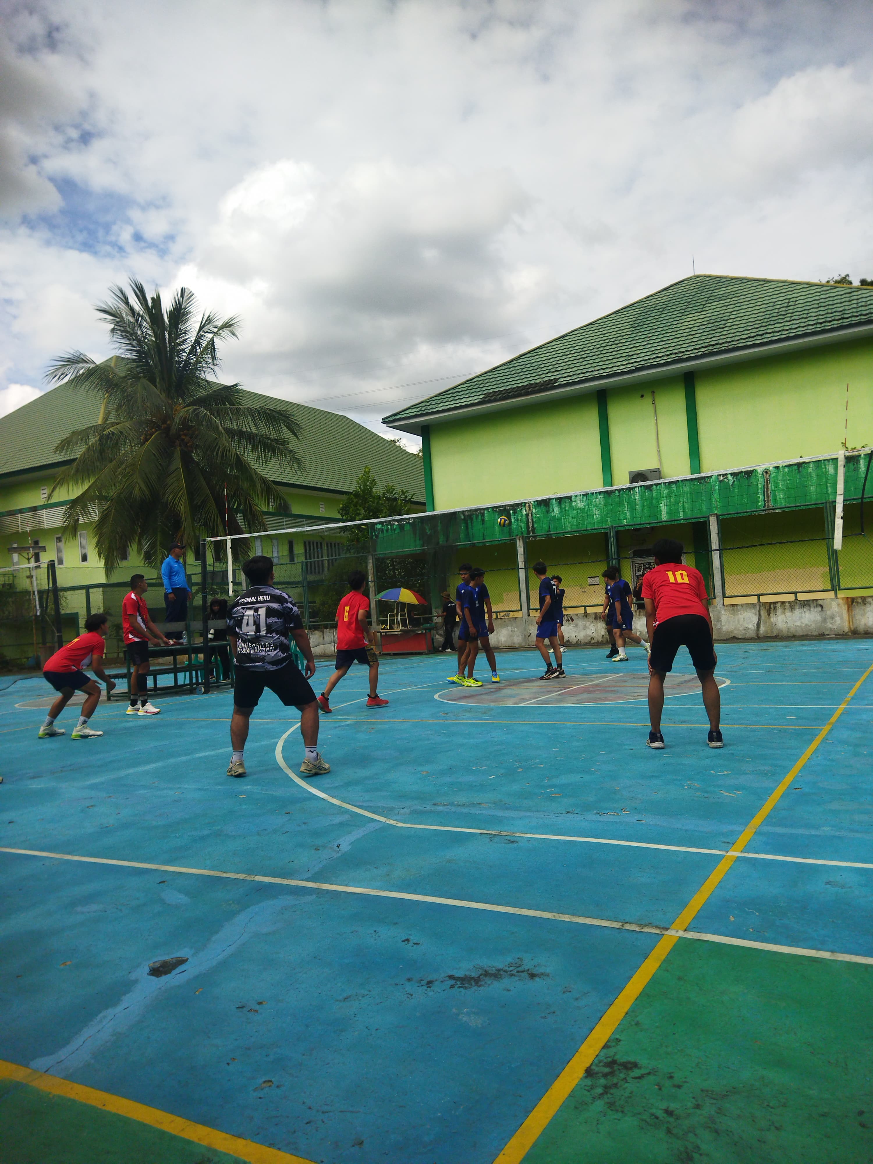 Lapangan Basket & Voli